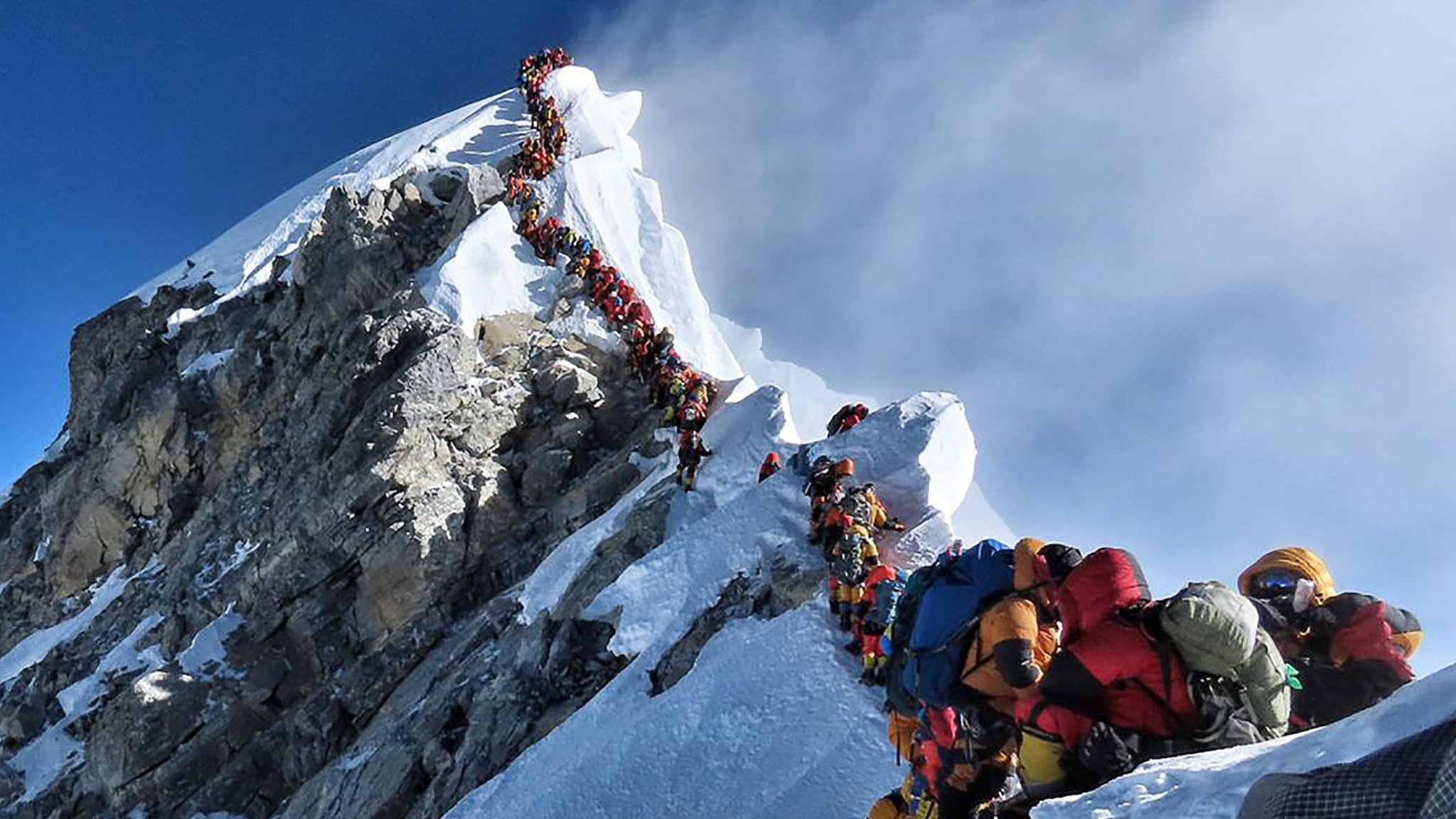 La montaña más alta del mundo y sus desafíos extremos